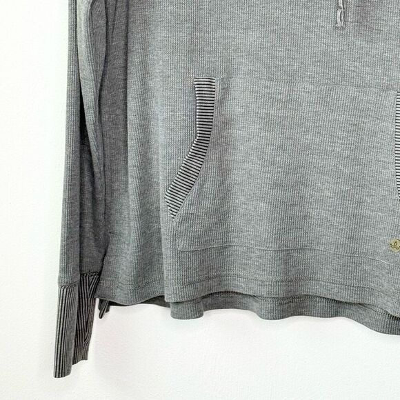 PrAna Waffle Knit Thermal Hooded Shirt - Women’s US L - Picture 4 of 10